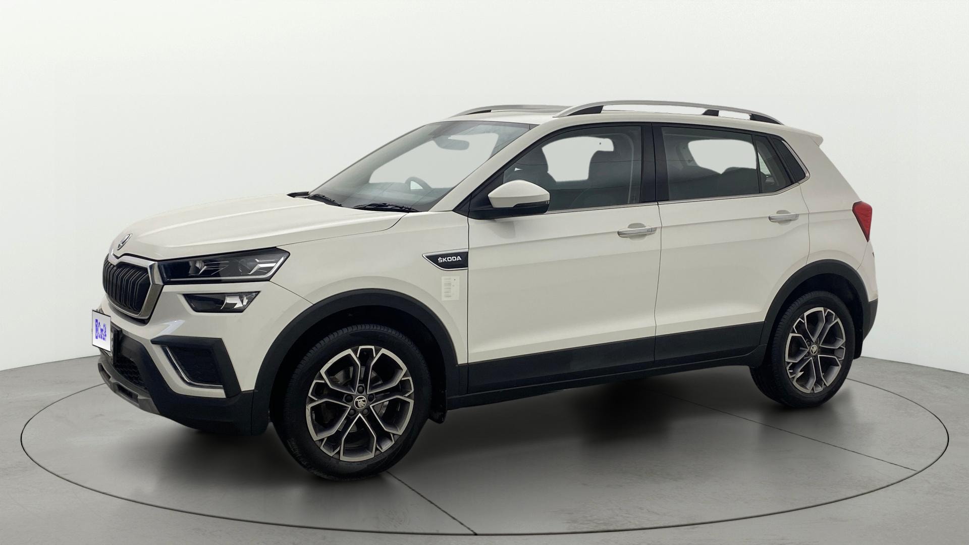 View 2023 Skoda Kushaq Style 1.0 TSI MT Image 37 Used 2023 Skoda Kushaq Style 1.0 TSI MT Image 37