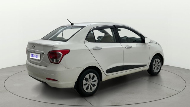 View Hyundai Xcent Image 41 Used Hyundai Xcent Image 41