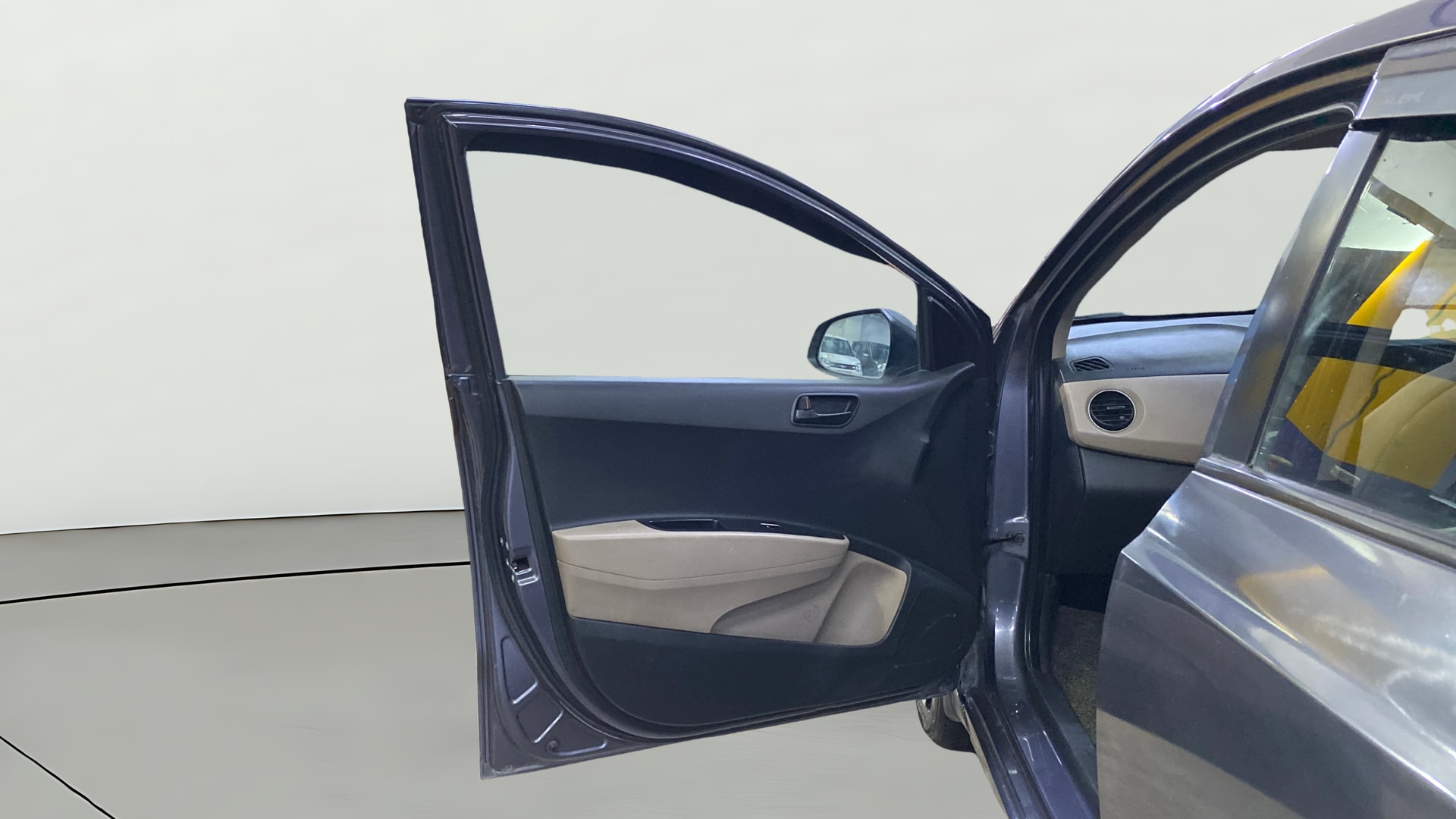 View 2018 Hyundai Xcent E Petrol Image 40 Used 2018 Hyundai Xcent E Petrol Image 40
