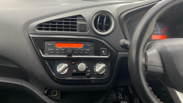 View Datsun Redi GO Image 17 Used Datsun Redi GO Image 17