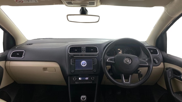 View Skoda Rapid Image 15 Used Skoda Rapid Image 15