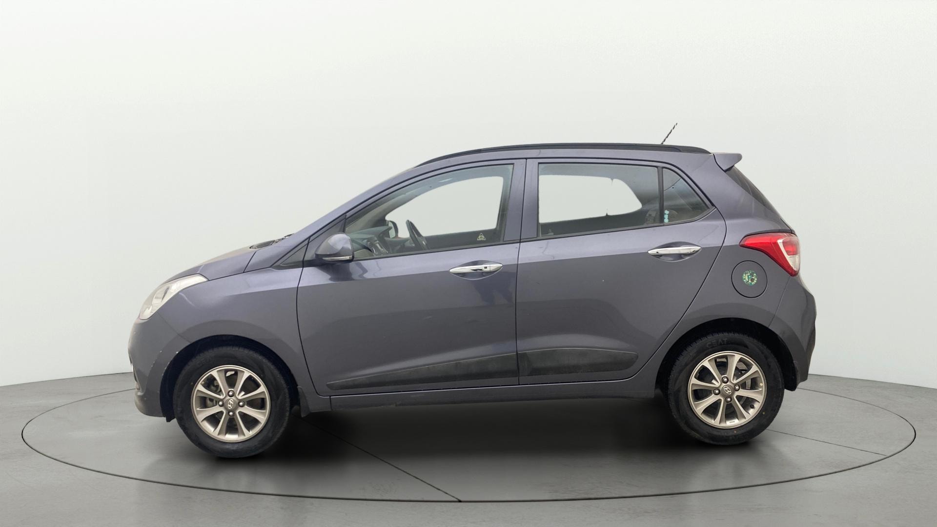 View 2014 Hyundai Grand i10 1.2 Asta Petrol Image 5 Used 2014 Hyundai Grand i10 1.2 Asta Petrol Image 5