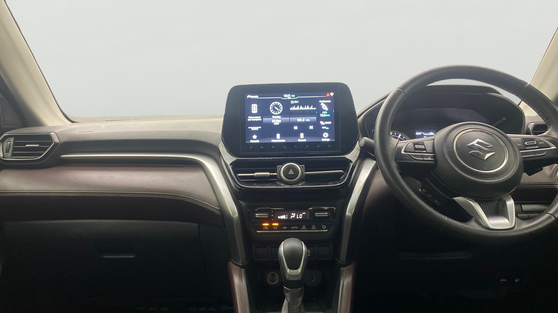 View 2023 Maruti Suzuki 1000 Base Variant Image 33 Used 2023 Maruti Suzuki 1000 Base Variant Image 33