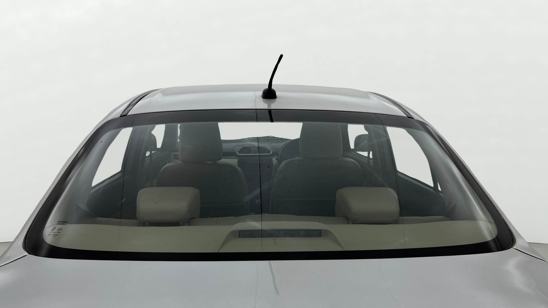 View 2019 Maruti Suzuki 1000 Base Variant Image 3 Used 2019 Maruti Suzuki 1000 Base Variant Image 3