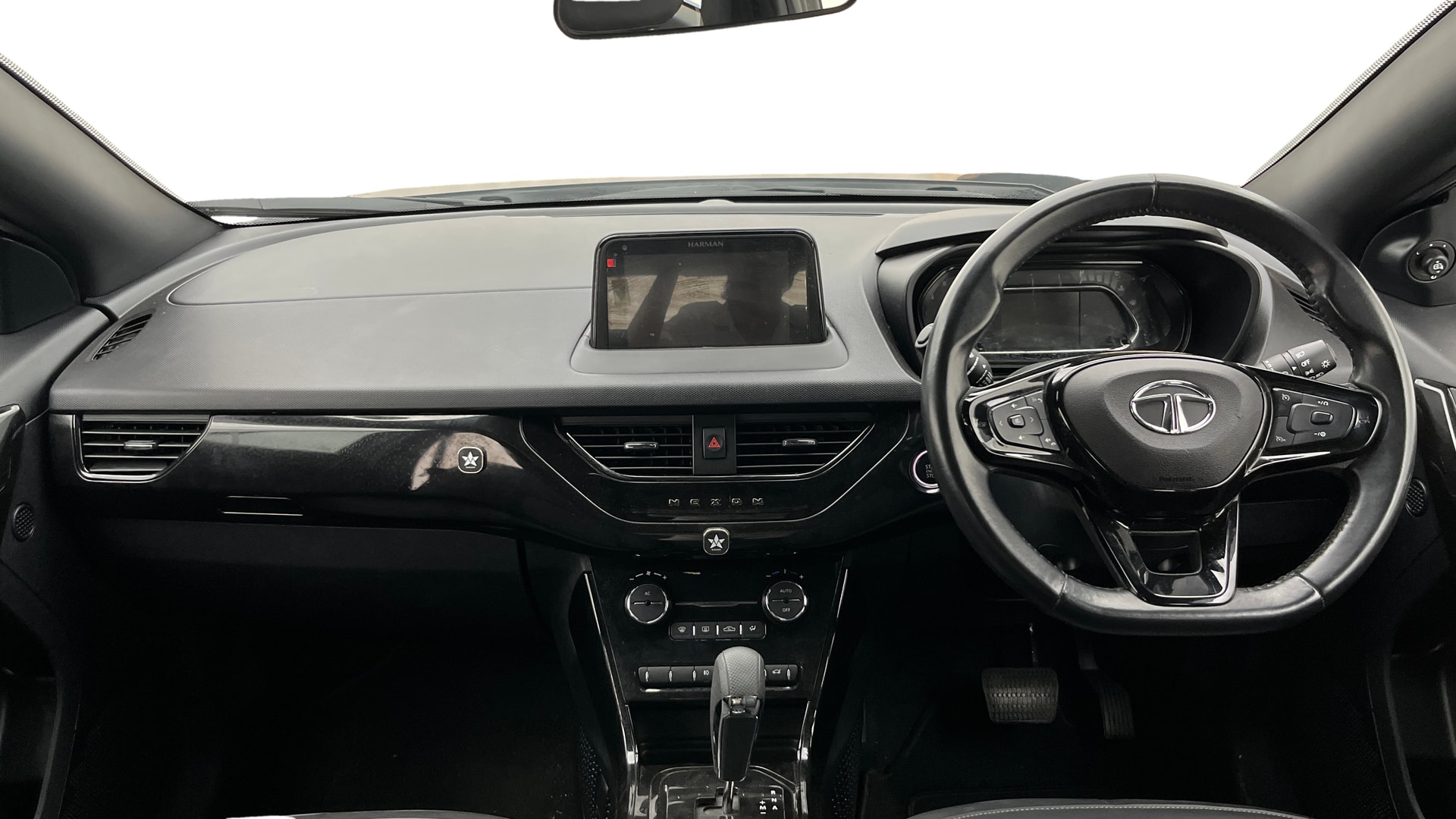 View 2022 Tata Nexon Revotron XE Image 31 Used 2022 Tata Nexon Revotron XE Image 31