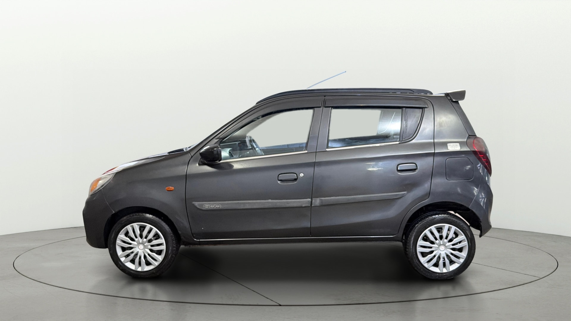 View 2020 Maruti Suzuki 1000 Base Variant Image 5 Used 2020 Maruti Suzuki 1000 Base Variant Image 5