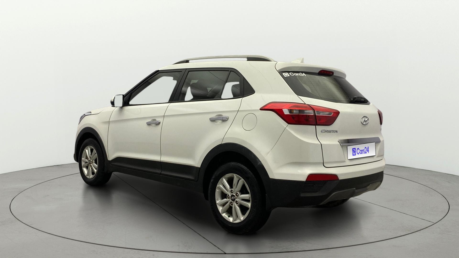View 2016 Hyundai Creta 1.6 SX Plus Petrol Image 2 Used 2016 Hyundai Creta 1.6 SX Plus Petrol Image 2