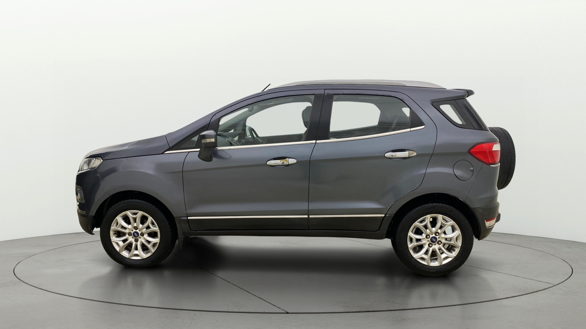 View 2014 Ford EcoSport 1.5 TDCi Diesel Ambiente BS IV Image 5 Used 2014 Ford EcoSport 1.5 TDCi Diesel Ambiente BS IV Image 5