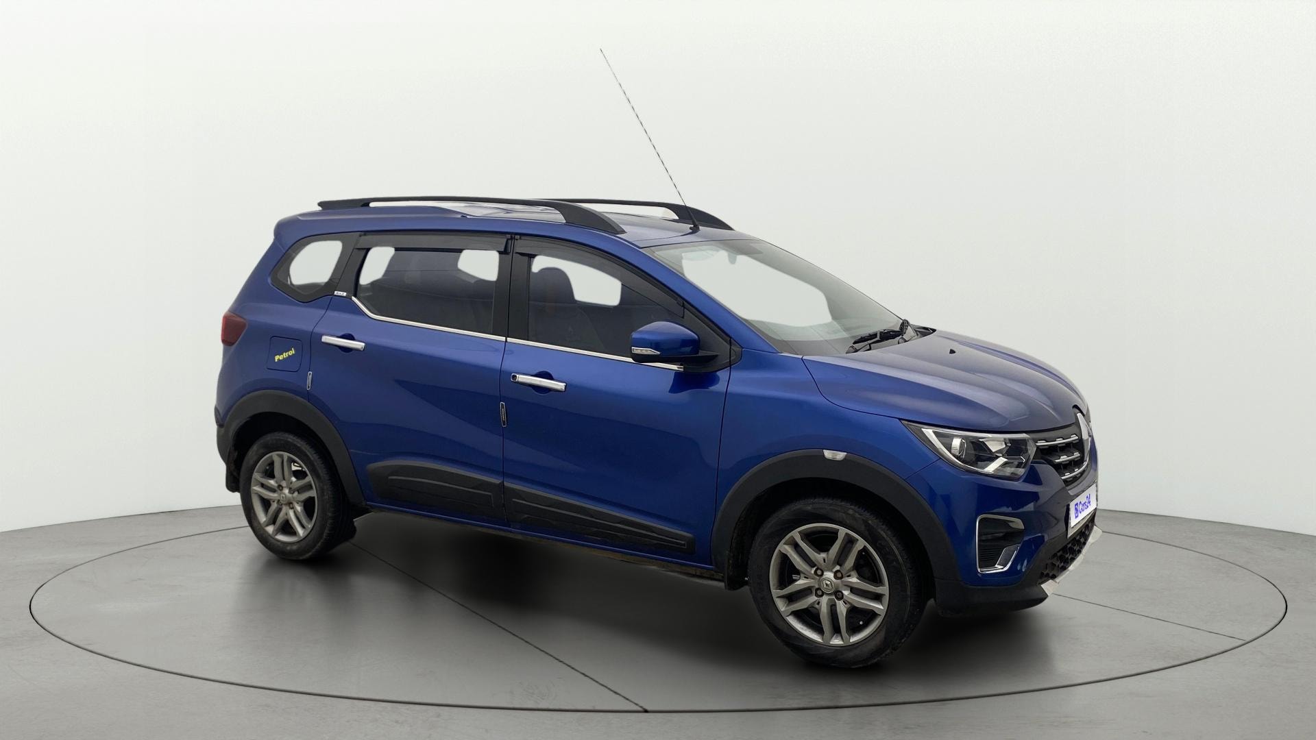 View 2020 Renault Triber RXZ Image 22 Used 2020 Renault Triber RXZ Image 22