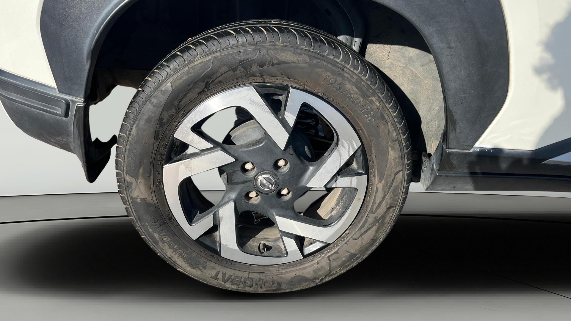 Used 2022 Nissan Magnite Used 2022 Nissan Magnite