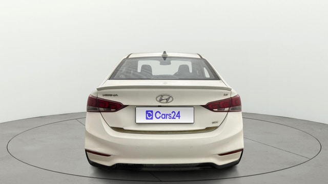 View Hyundai Verna Image 41 Used Hyundai Verna Image 41