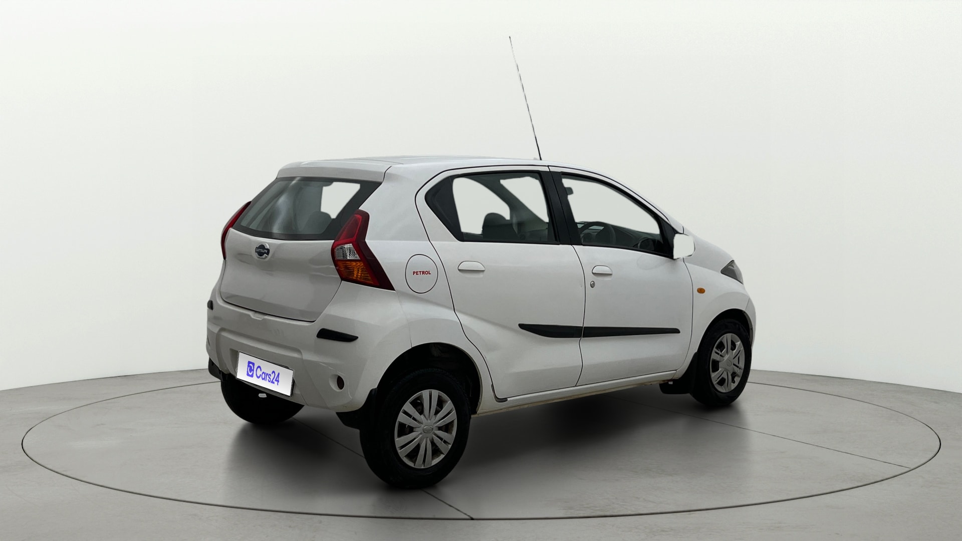 View 2018 Datsun Redi GO T (O) 1.0L AMT BS IV Image 41 Used 2018 Datsun Redi GO T (O) 1.0L AMT BS IV Image 41