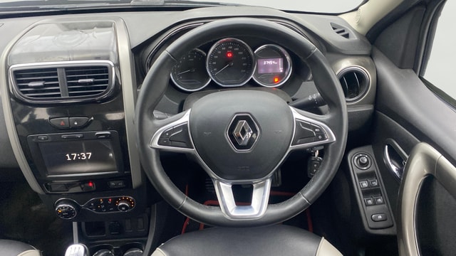 View Renault Duster Image 21 Used Renault Duster Image 21