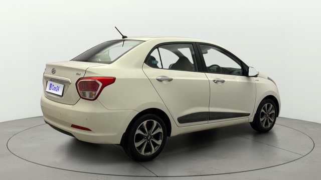 View Hyundai Xcent Image 44 Used Hyundai Xcent Image 44