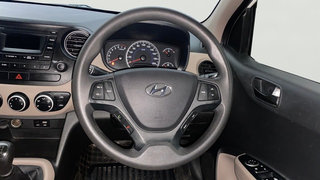View Hyundai Grand i10 Image 20 Used Hyundai Grand i10 Image 20