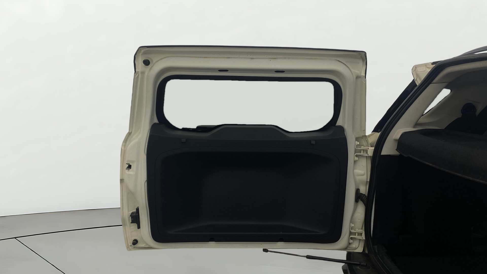 View 2021 Ford EcoSport 1.5 TDCi Diesel Ambiente BS IV Image 16 Used 2021 Ford EcoSport 1.5 TDCi Diesel Ambiente BS IV Image 16