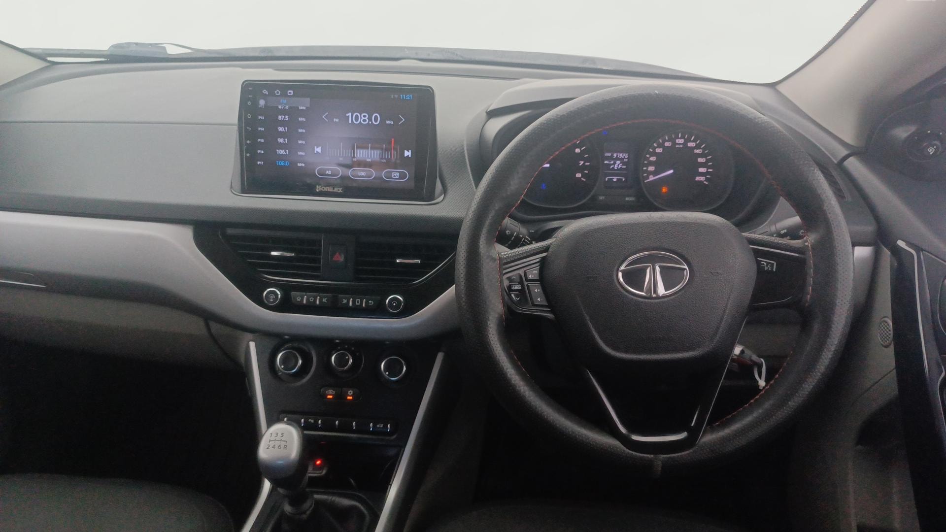 Used 2018 Tata Nexon Used 2018 Tata Nexon