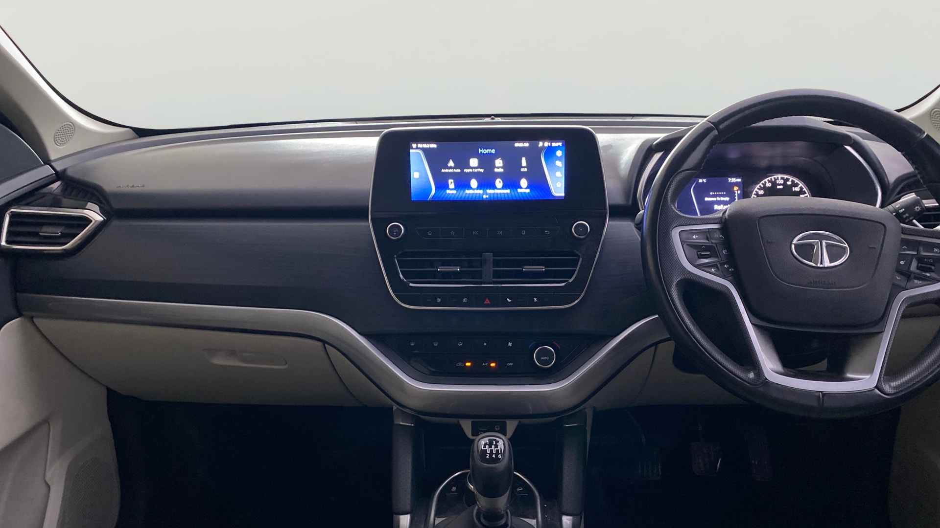 Used 2021 Tata Safari Used 2021 Tata Safari