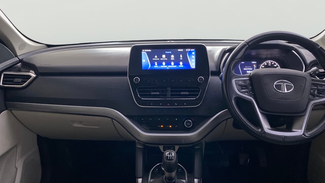 View Tata Safari Image 18 Used Tata Safari Image 18