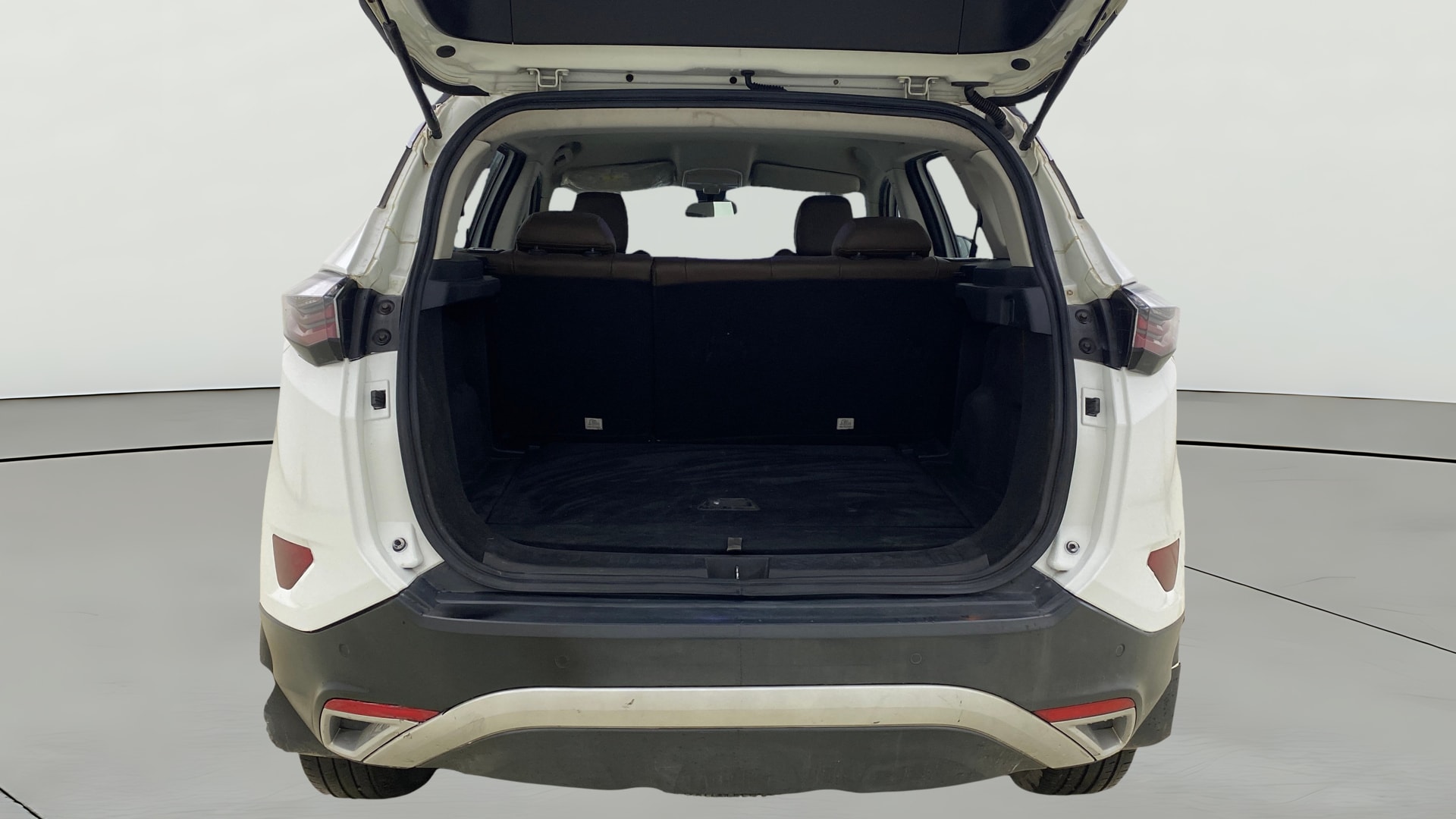 View 2020 Tata Harrier XE Image 41 Used 2020 Tata Harrier XE Image 41