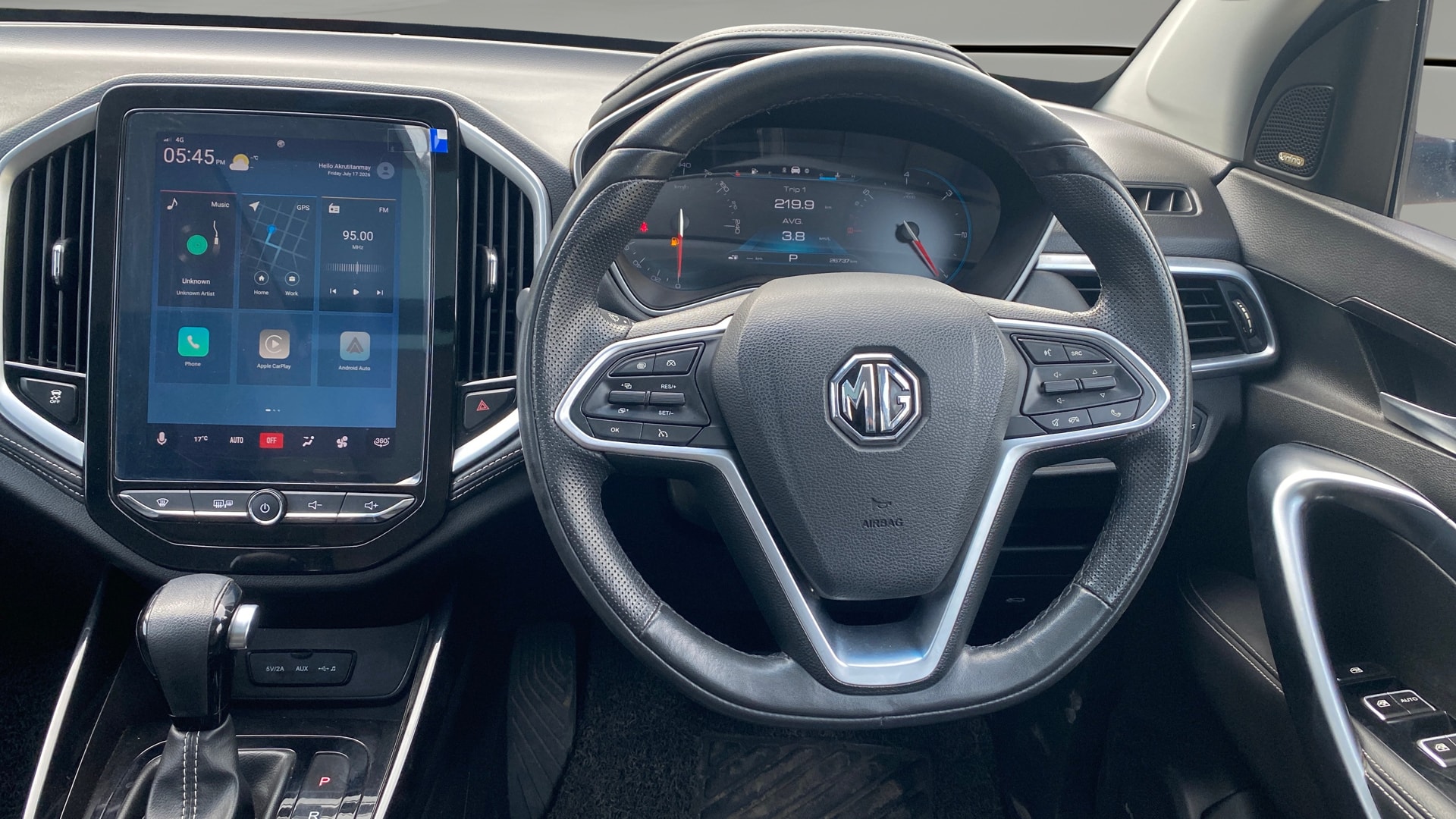 View 2020 MG Hector Sharp DCT Petrol Dual Tone Image 13 Used 2020 MG Hector Sharp DCT Petrol Dual Tone Image 13