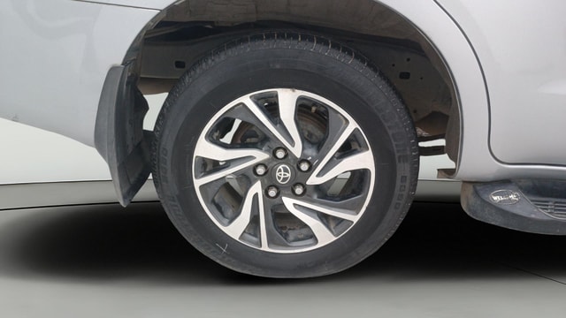 View Toyota Innova Crysta Image 35 Used Toyota Innova Crysta Image 35