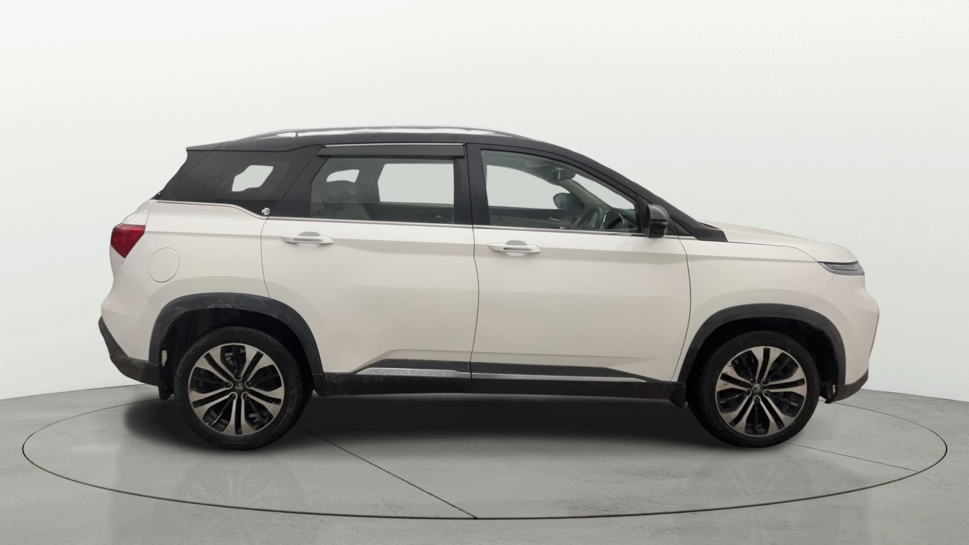 View 2021 MG Hector Sharp Diesel Image 28 Used 2021 MG Hector Sharp Diesel Image 28