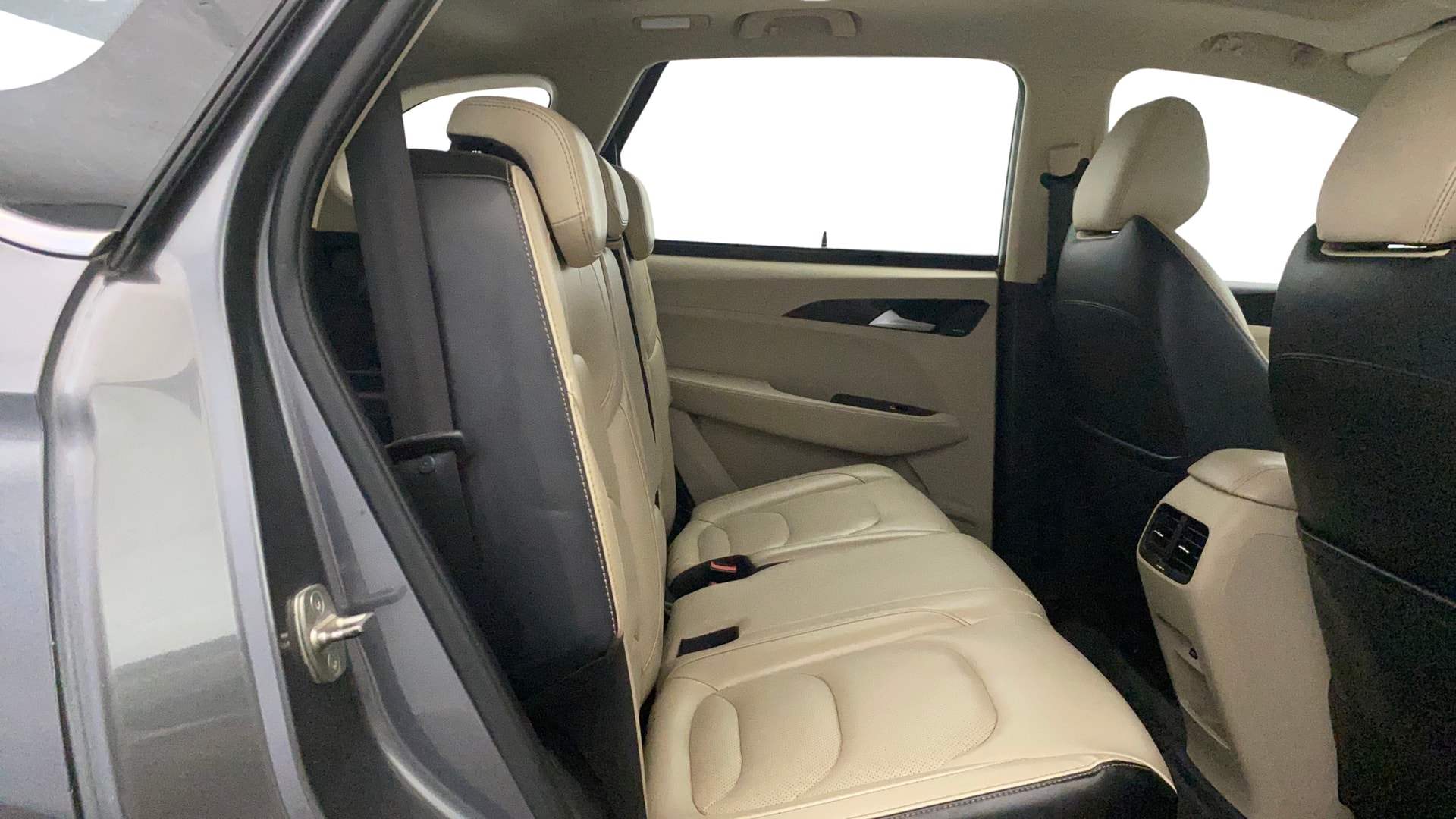 View 2021 MG Hector Sharp CVT Petrol Image 38 Used 2021 MG Hector Sharp CVT Petrol Image 38