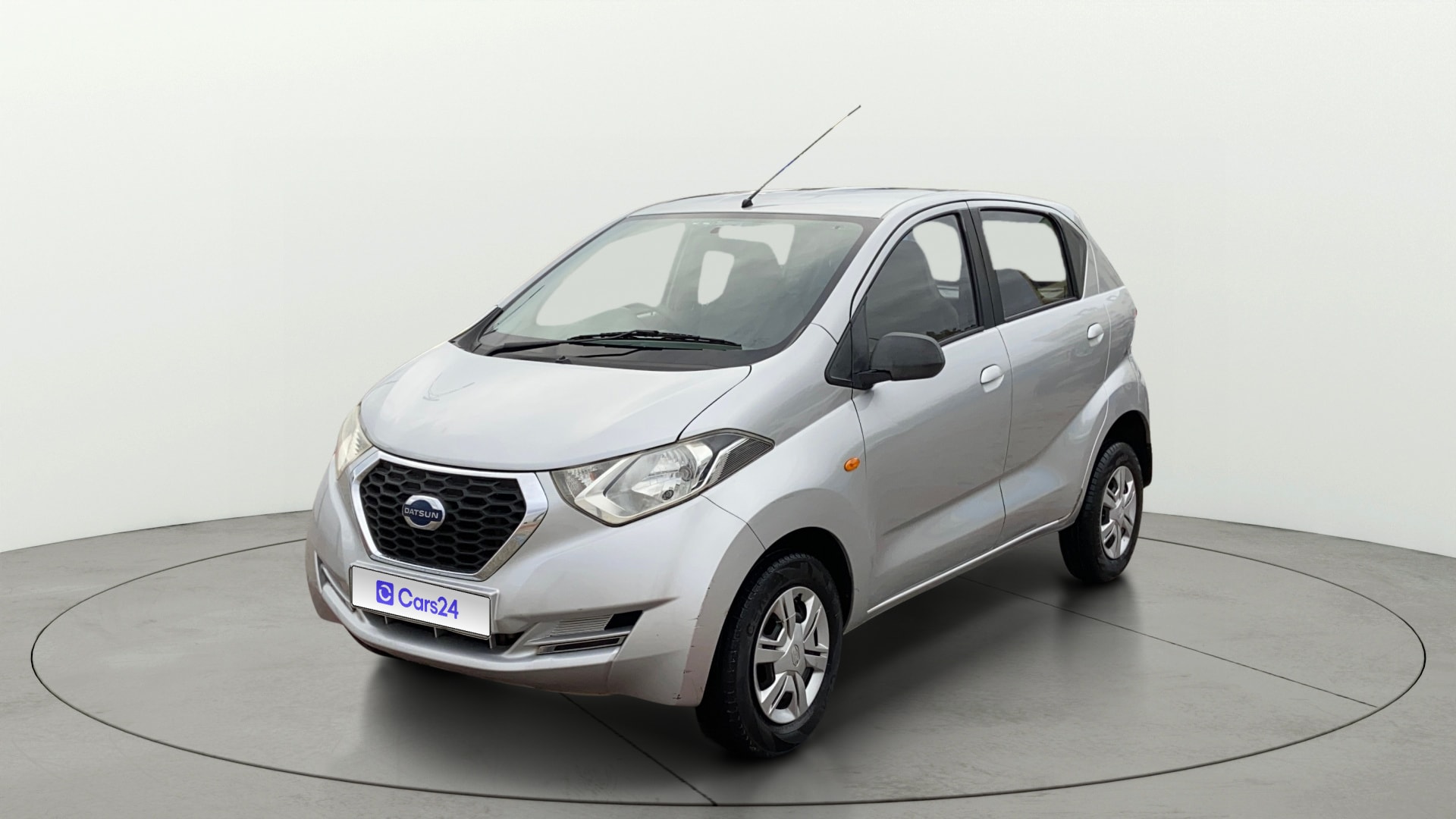 View 2017 Datsun Redi GO S-1.0L BS IV Image 35 Used 2017 Datsun Redi GO S-1.0L BS IV Image 35