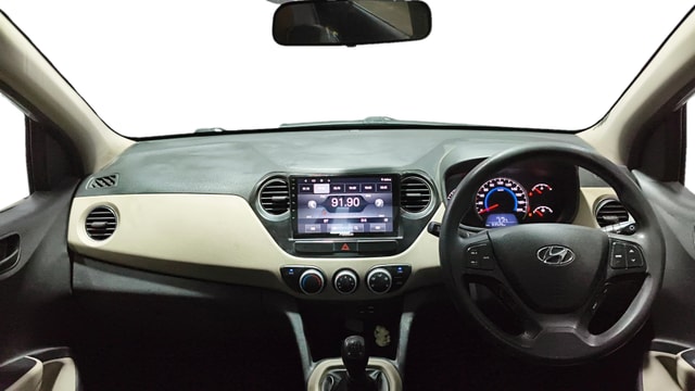 View Hyundai Grand i10 Image 16 Used Hyundai Grand i10 Image 16