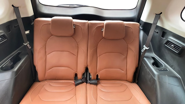 View MG Hector Plus Image 10 Used MG Hector Plus Image 10