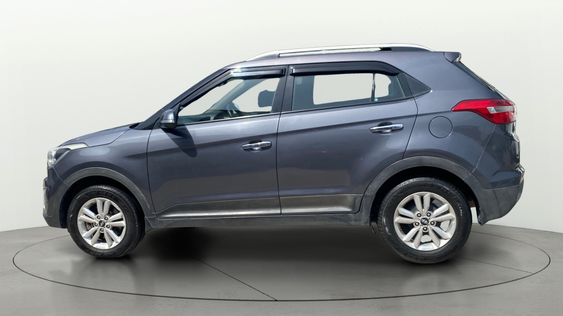 View 2017 Hyundai Creta 1.6 SX Plus Petrol Image 5 Used 2017 Hyundai Creta 1.6 SX Plus Petrol Image 5