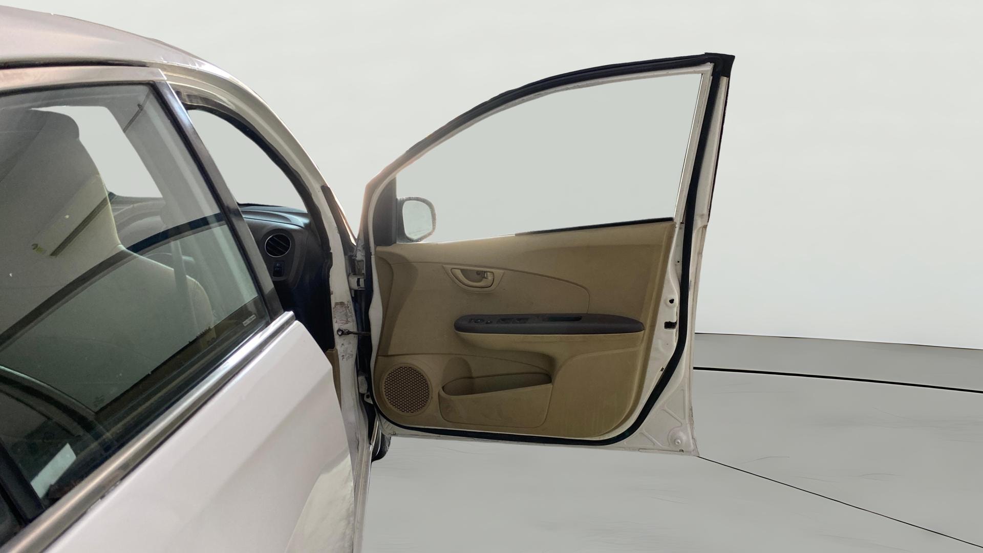 Used 2014 Honda Amaze Used 2014 Honda Amaze