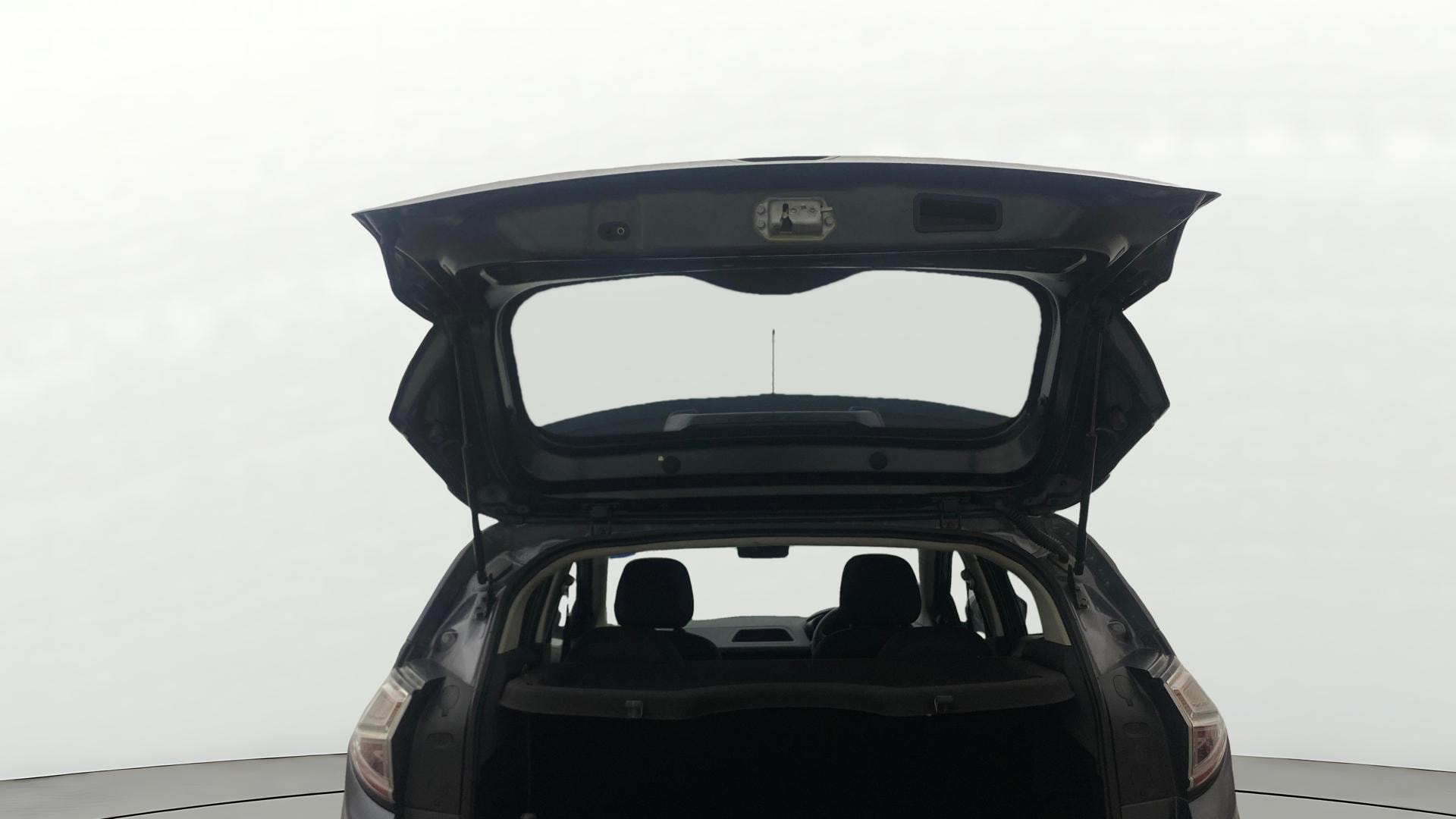View 2020 Tata Nexon Revotron XM Image 16 Used 2020 Tata Nexon Revotron XM Image 16