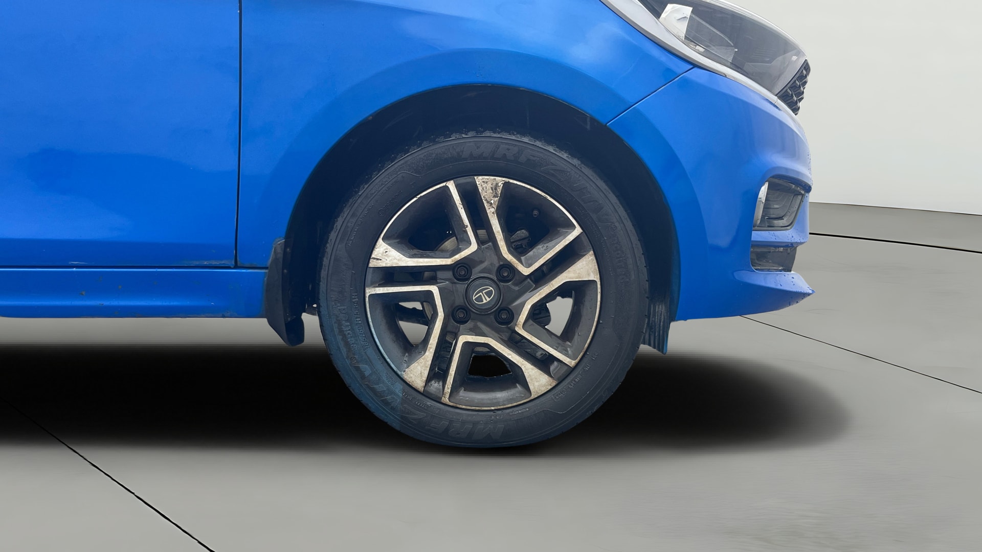 View 2020 Tata Tiago Revotorq XB Image 42 Used 2020 Tata Tiago Revotorq XB Image 42