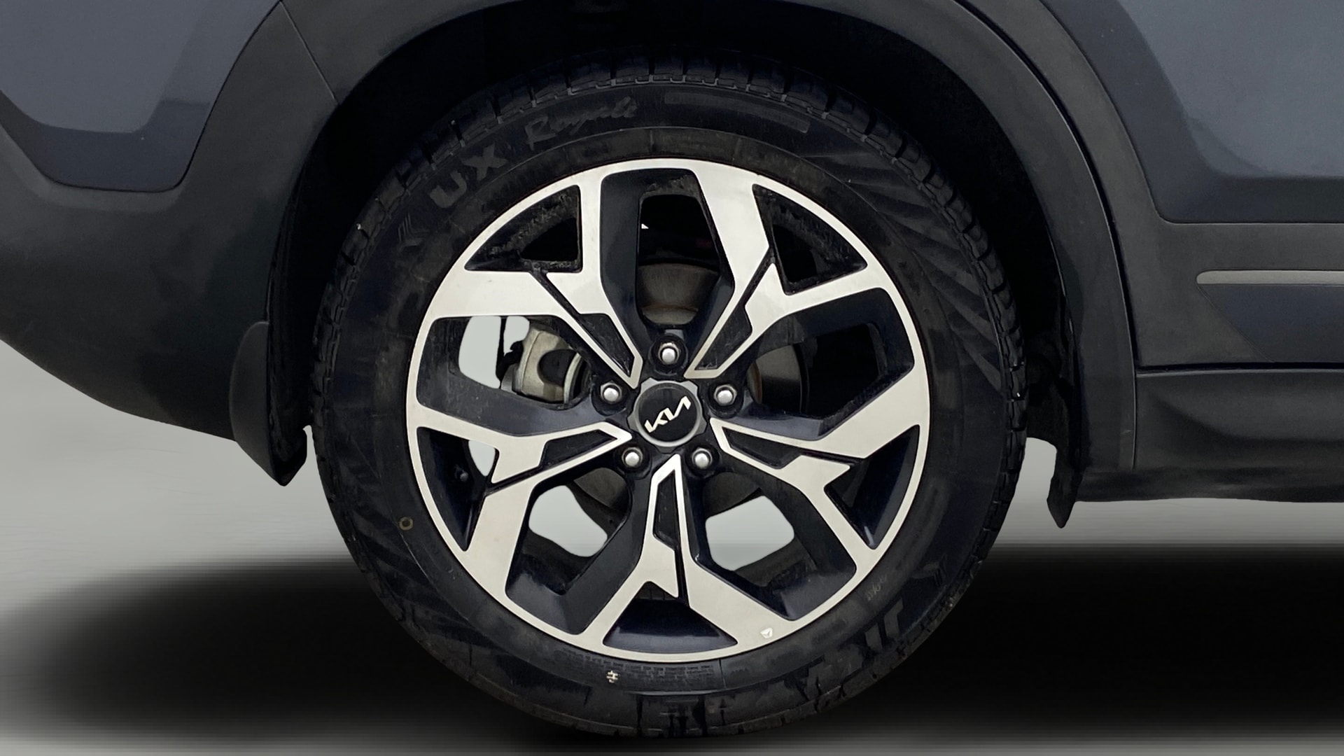 View 2024 Kia Seltos GTX Plus (S) DCT Dual Tone Image 34 Used 2024 Kia Seltos GTX Plus (S) DCT Dual Tone Image 34
