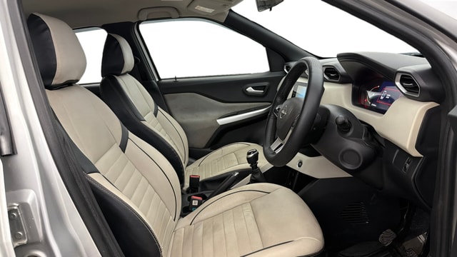 View Nissan Magnite Image 26 Used Nissan Magnite Image 26