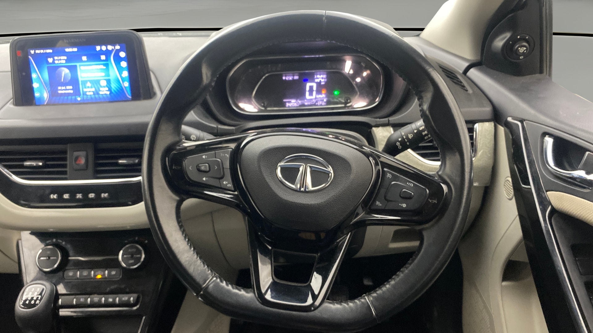 Used 2022 Tata Nexon Used 2022 Tata Nexon