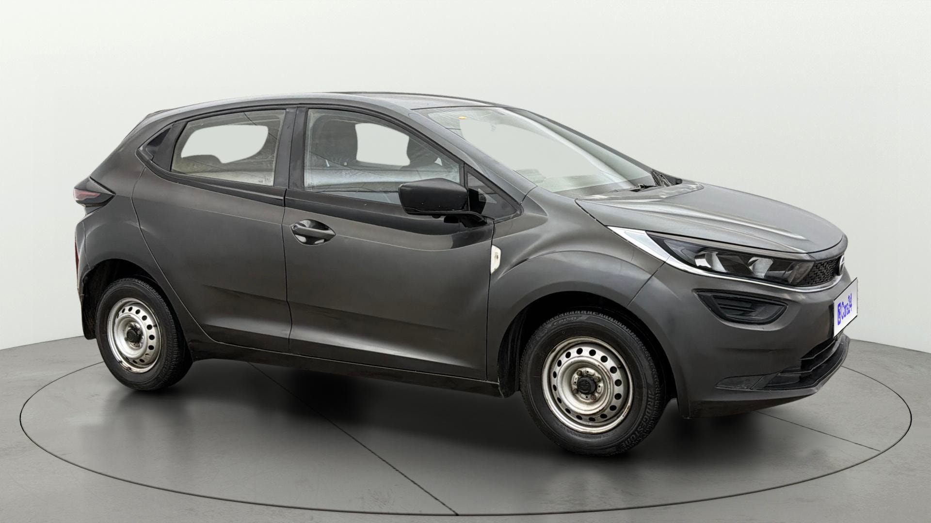 View 2022 Tata Altroz XE Petrol Image 21 Used 2022 Tata Altroz XE Petrol Image 21