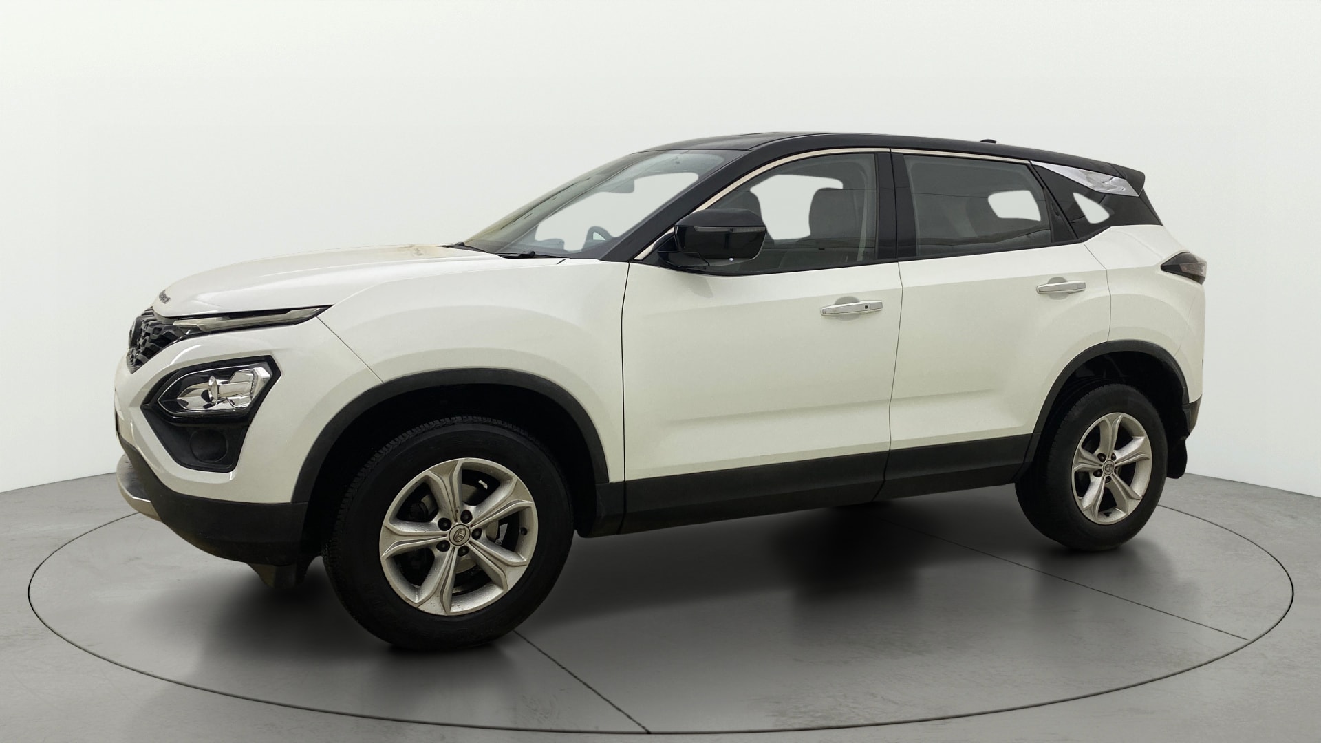 View 2020 Tata Harrier XE Image 22 Used 2020 Tata Harrier XE Image 22