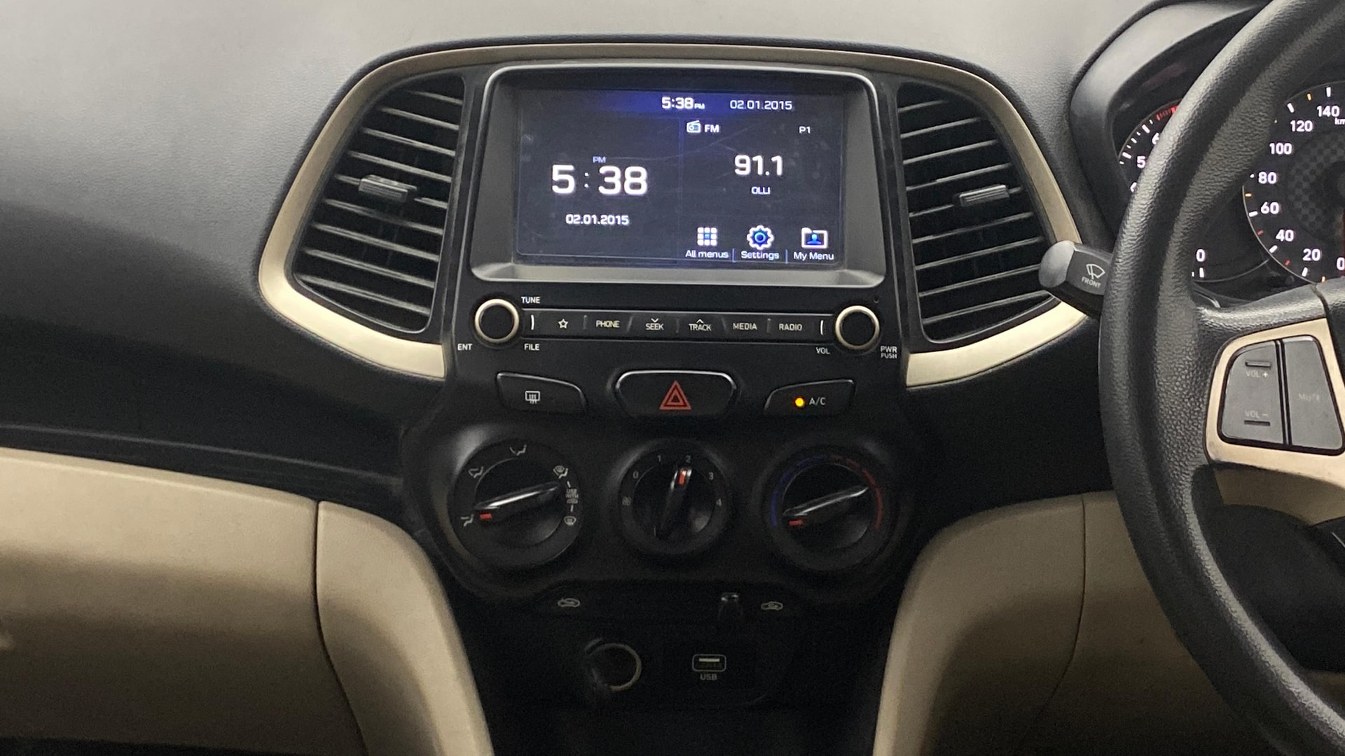 View 2020 Hyundai New Santro D-Lite Petrol Image 17 Used 2020 Hyundai New Santro D-Lite Petrol Image 17