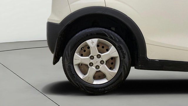 View Mahindra XUV300 Image 23 Used Mahindra XUV300 Image 23