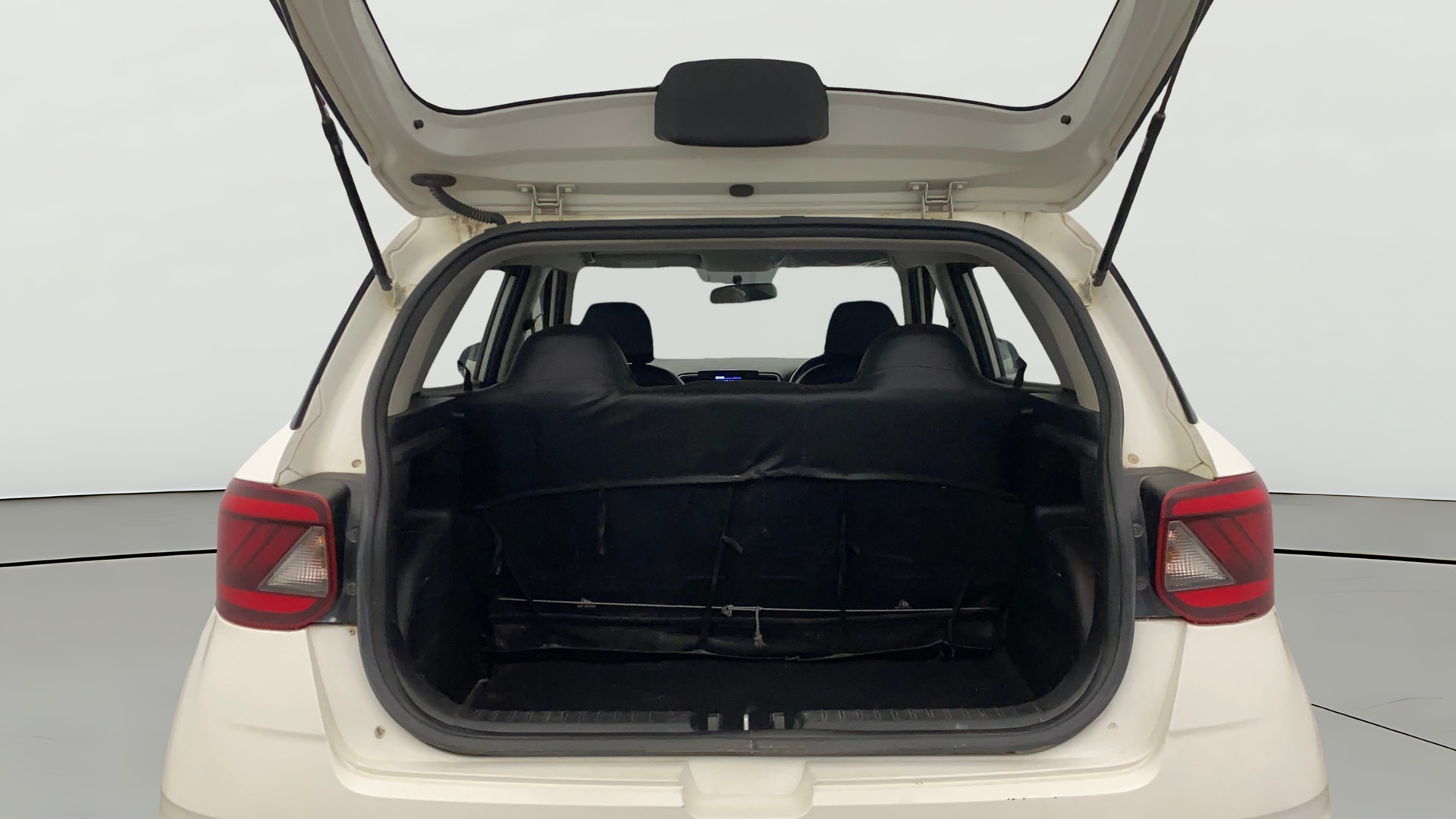 View 2019 Hyundai Venue S 1.0 Petrol AT Image 37 Used 2019 Hyundai Venue S 1.0 Petrol AT Image 37