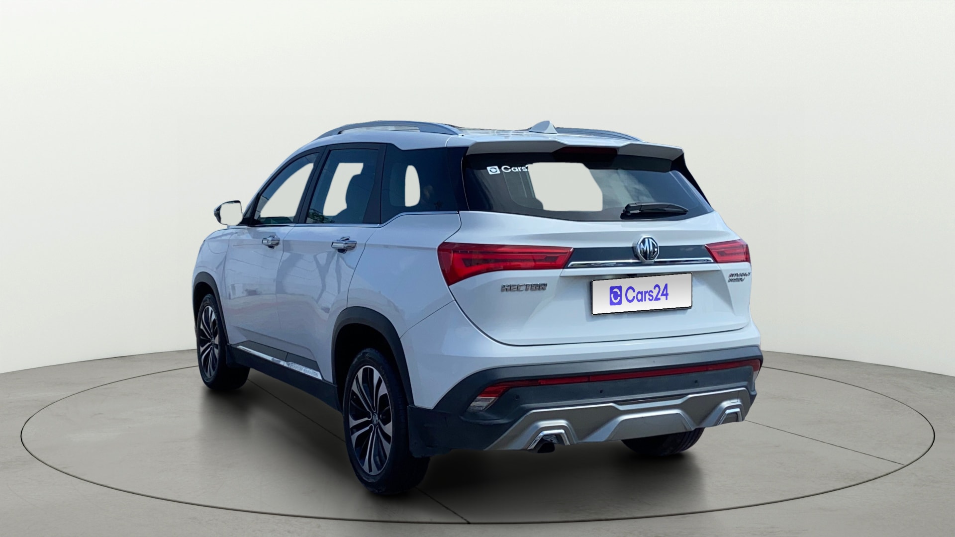 View 2023 MG Hector Sharp Diesel Image 2 Used 2023 MG Hector Sharp Diesel Image 2