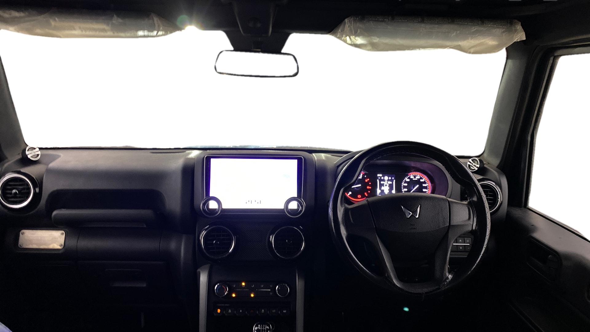 View 2024 Mahindra Thar AX Standard Manual Soft Top 6 Seater Image 15 Used 2024 Mahindra Thar AX Standard Manual Soft Top 6 Seater Image 15