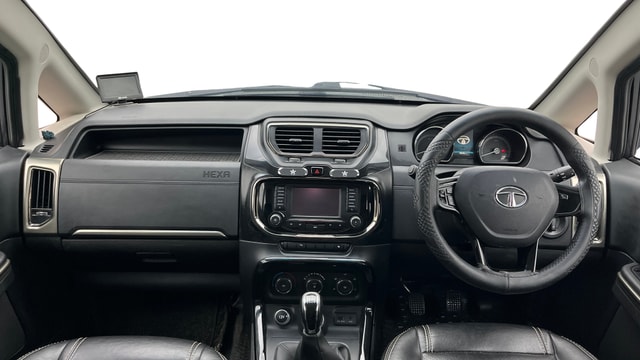 View Tata Hexa Image 16 Used Tata Hexa Image 16