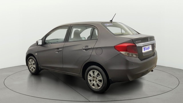 View Honda Amaze Image 2 Used Honda Amaze Image 2
