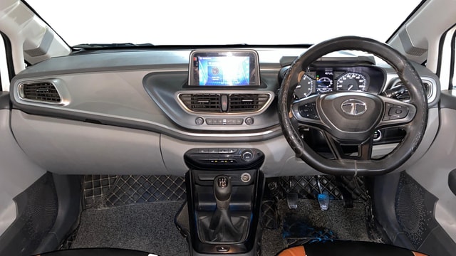 View Tata Altroz Image 16 Used Tata Altroz Image 16