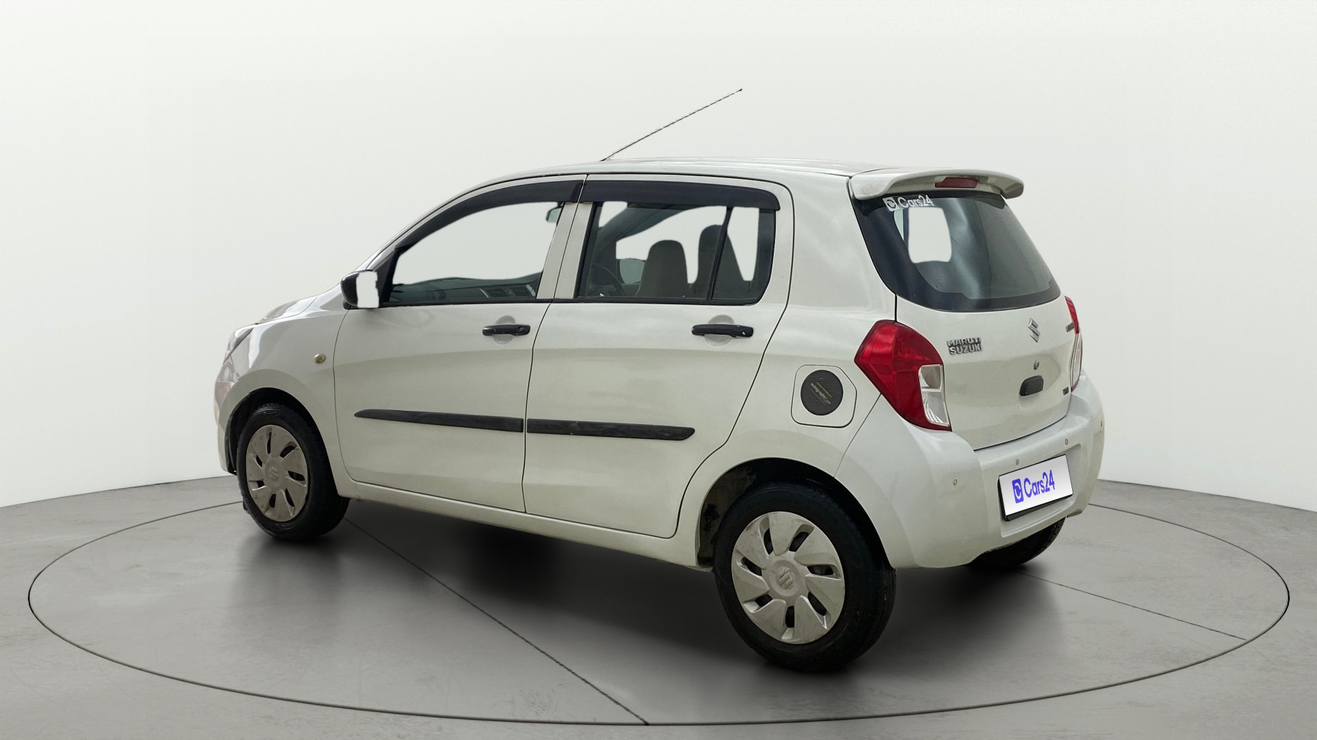 View 2014 Maruti Suzuki 1000 Base Variant Image 2 Used 2014 Maruti Suzuki 1000 Base Variant Image 2