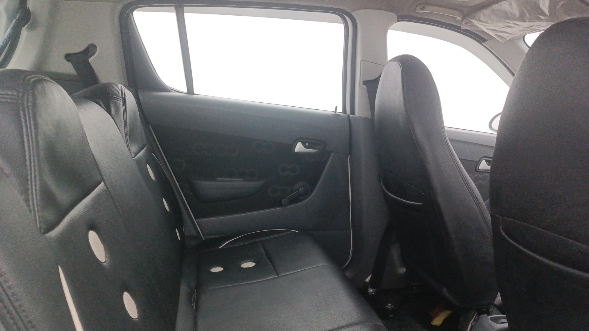 View 2015 Maruti Suzuki Alto 800 LX Image 33 Used 2015 Maruti Suzuki Alto 800 LX Image 33